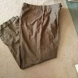 Lauren Ralph Lauren total comfort khaki pants